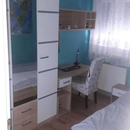 Lilic J. Apartman Razanac