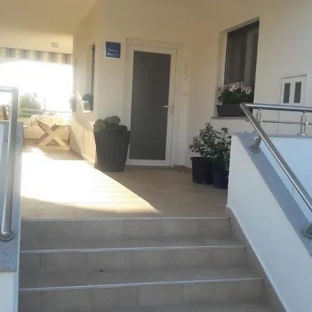 Lilic Apartmán Ražanac